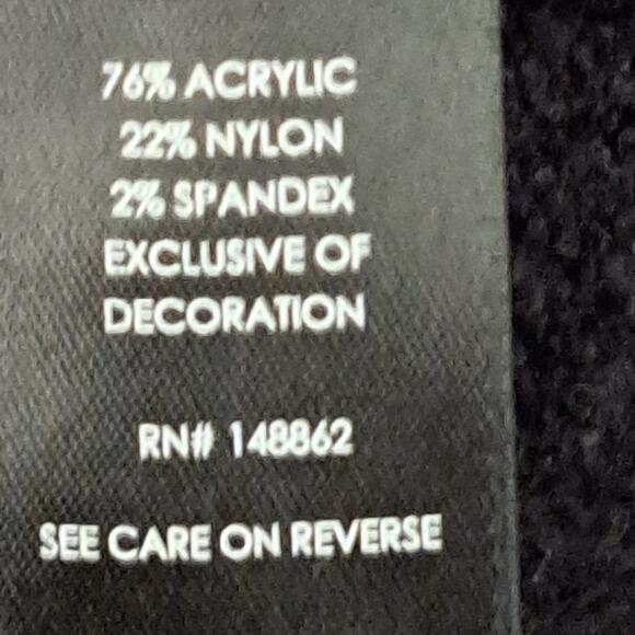 Women's Plus Size Torrid Black Sweater with Lips Size 4 - Picture 5 of 7